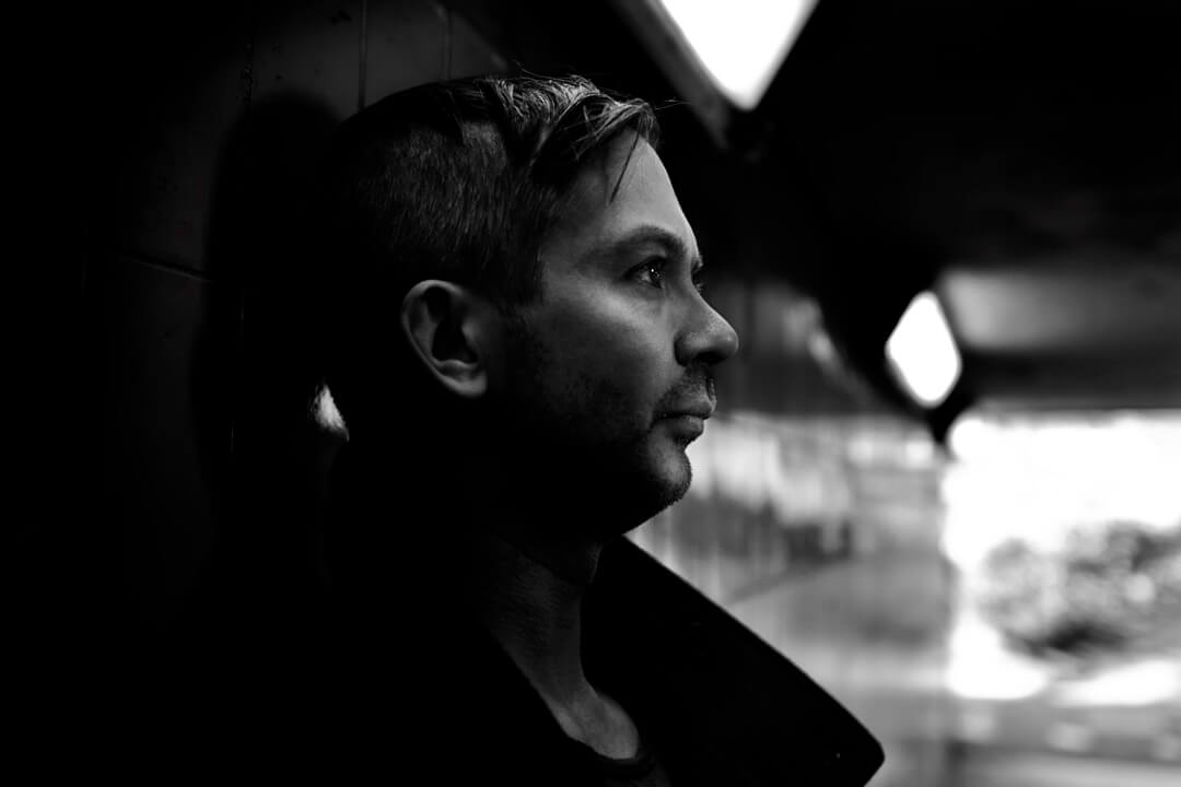 inigo-kennedy-press-pic-2-john-younge