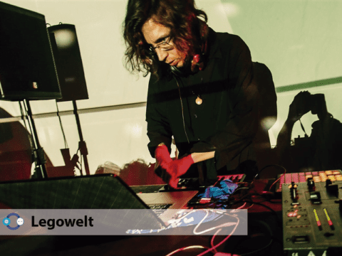 Legowelt y su Vamparch