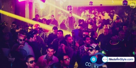No es Ibiza, es El Cairo Egipto se mueve a ritmo de música 'techno' y éxtasis