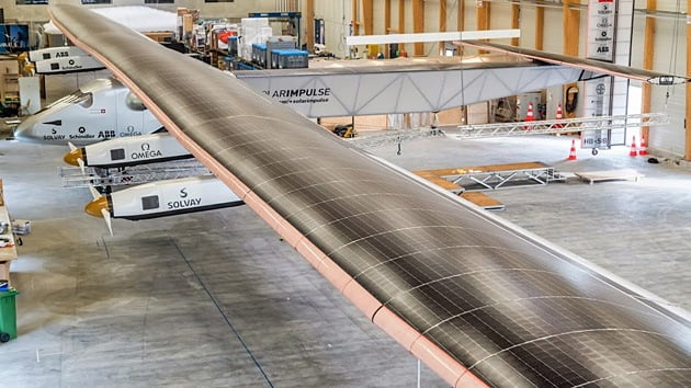 d71757d67b32c951a71c772c1cfa7875_article630bw