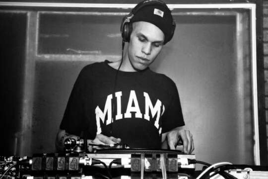 Delroy Edwards funda su propia casa editorial: L.A. Club Resource&#8230;