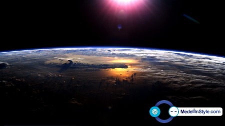 earth-snoopy_sophie-32847147-1920-1080