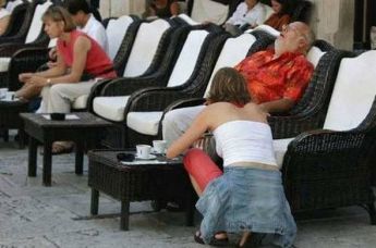 photos-taken-at-time-15