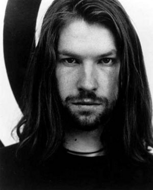 richard-d-james-aphex-twin--large-msg-116005251845