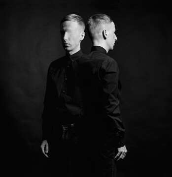 Vídeo: Ten Walls &#8211; Walking With Elephants